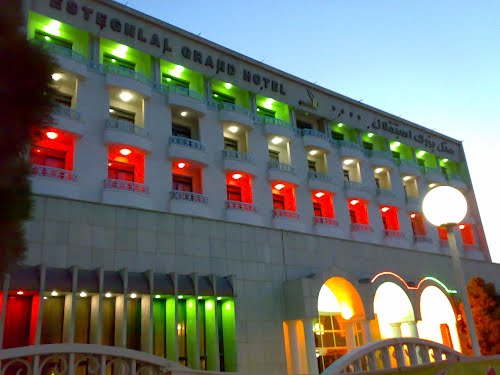 نمایی از هتل استقلال زاهدان